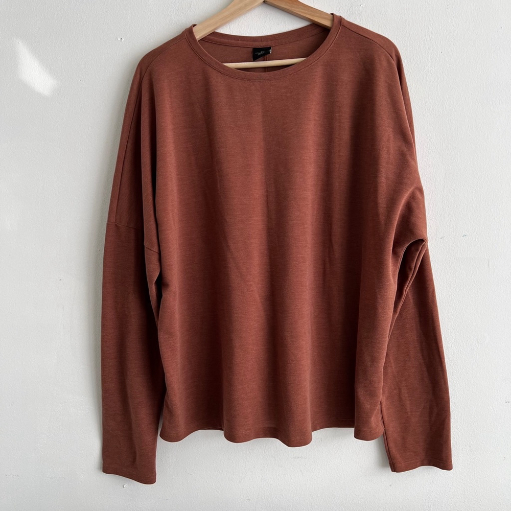REI Cooperative XL T-Shirt Brown Long Sleeve
